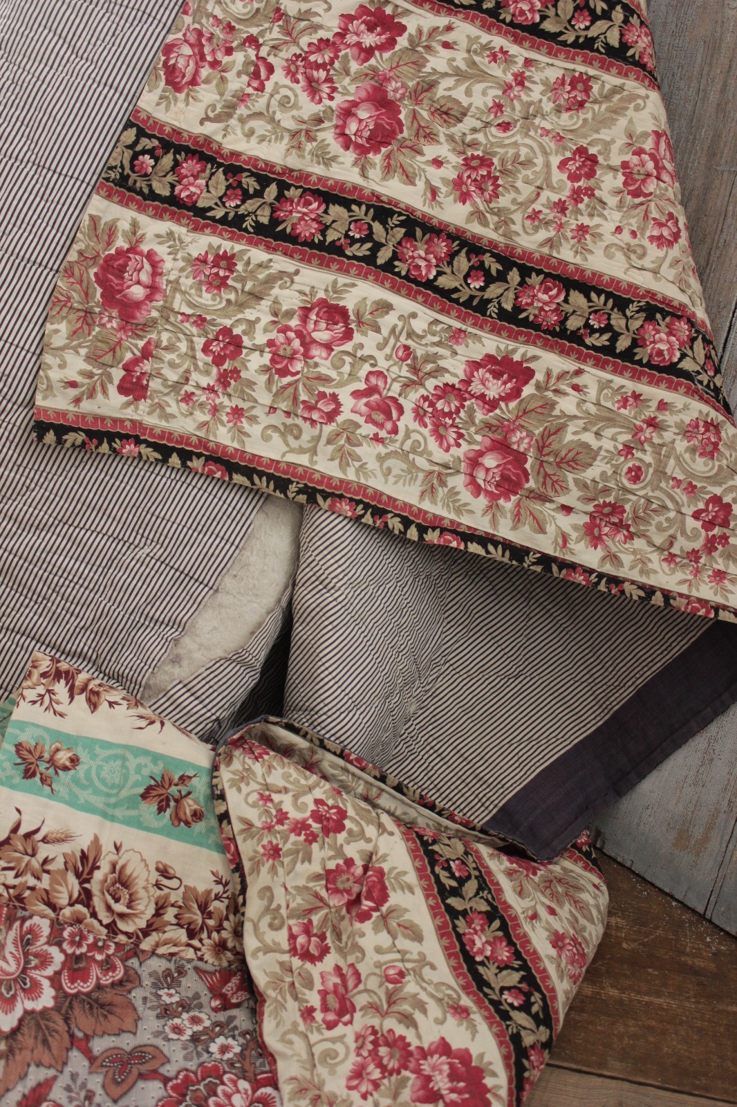 Antique French piquee boutis quilt  71X 87 Pieced c1870 old Textile Trunk