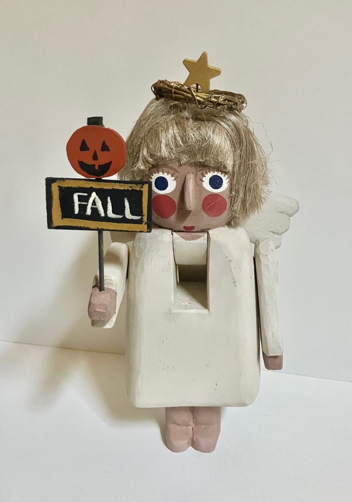 Mary Myers Hand Carved Angel Nutcracker Folk Art Signed #31 Made in 2001