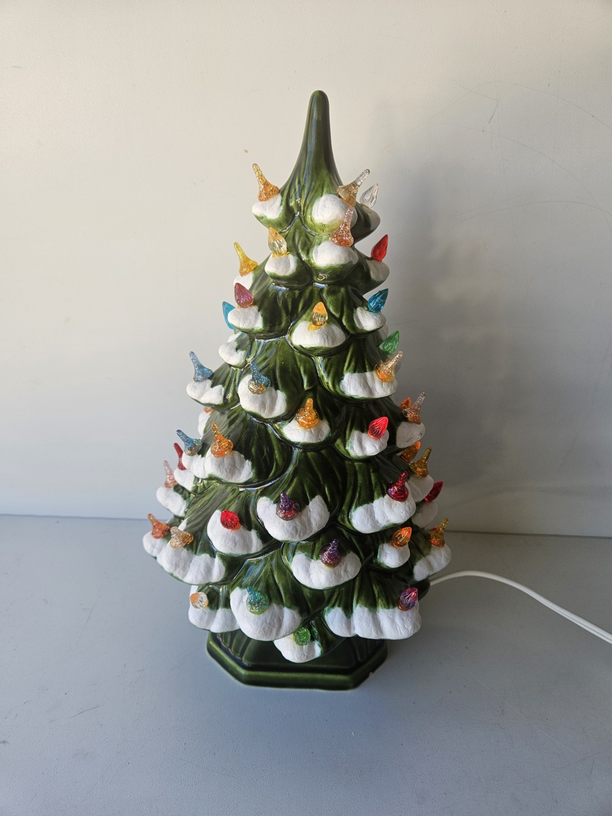 Vtg Holland Mold Ceramic Christmas Tree 11\