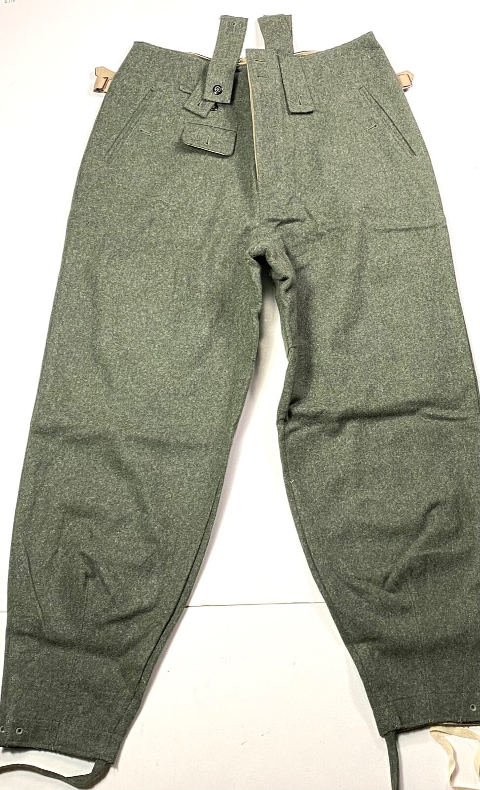 WWII GERMAN M1943 M43 WOOL COMBAT FIELD GREY TROUSERS-LARGE WWII GERMAN M1943 M43 WOOL COMBAT FIELD GREY TROUSERS-LARGE