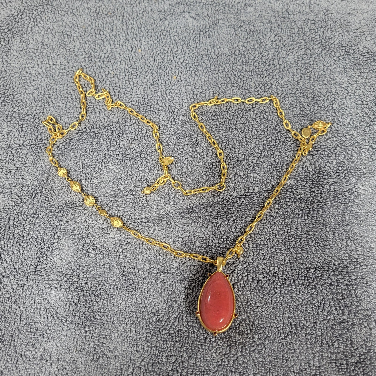 Charming Charlie Natural Rose Ice Rhodochrosite Gemstone Water Drop Necklace Charming Charlie Natural Rose Ice Rhodochrosite Gemstone Water Drop Necklace