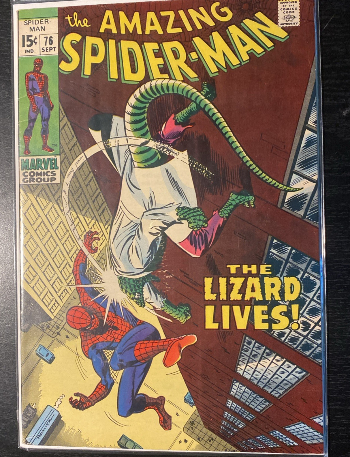 π₯ AMAZING SPIDER-MAN #76 (1969) β Beautiful Raw FN/VF 7.0 Super Flat & Glossy π₯ AMAZING SPIDER-MAN #76 (1969) β Beautiful Raw FN/VF 7.0 Super Flat & Glossy