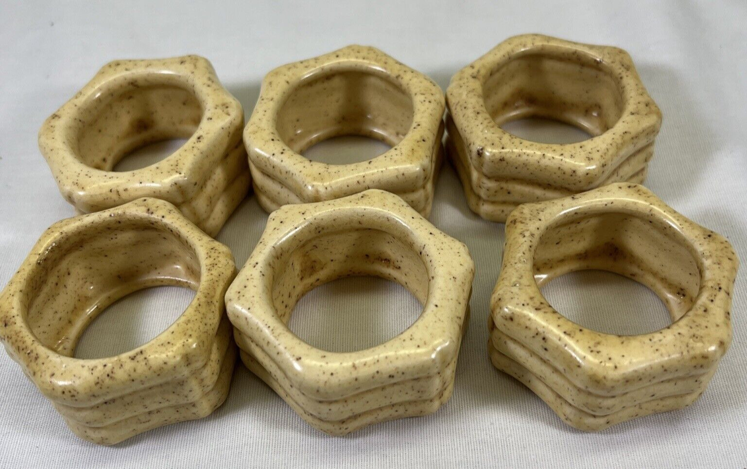 Vintage Bakelite/Catalin Hexagonal Napkin Rings Set of 6 Marbled Mustard MCM