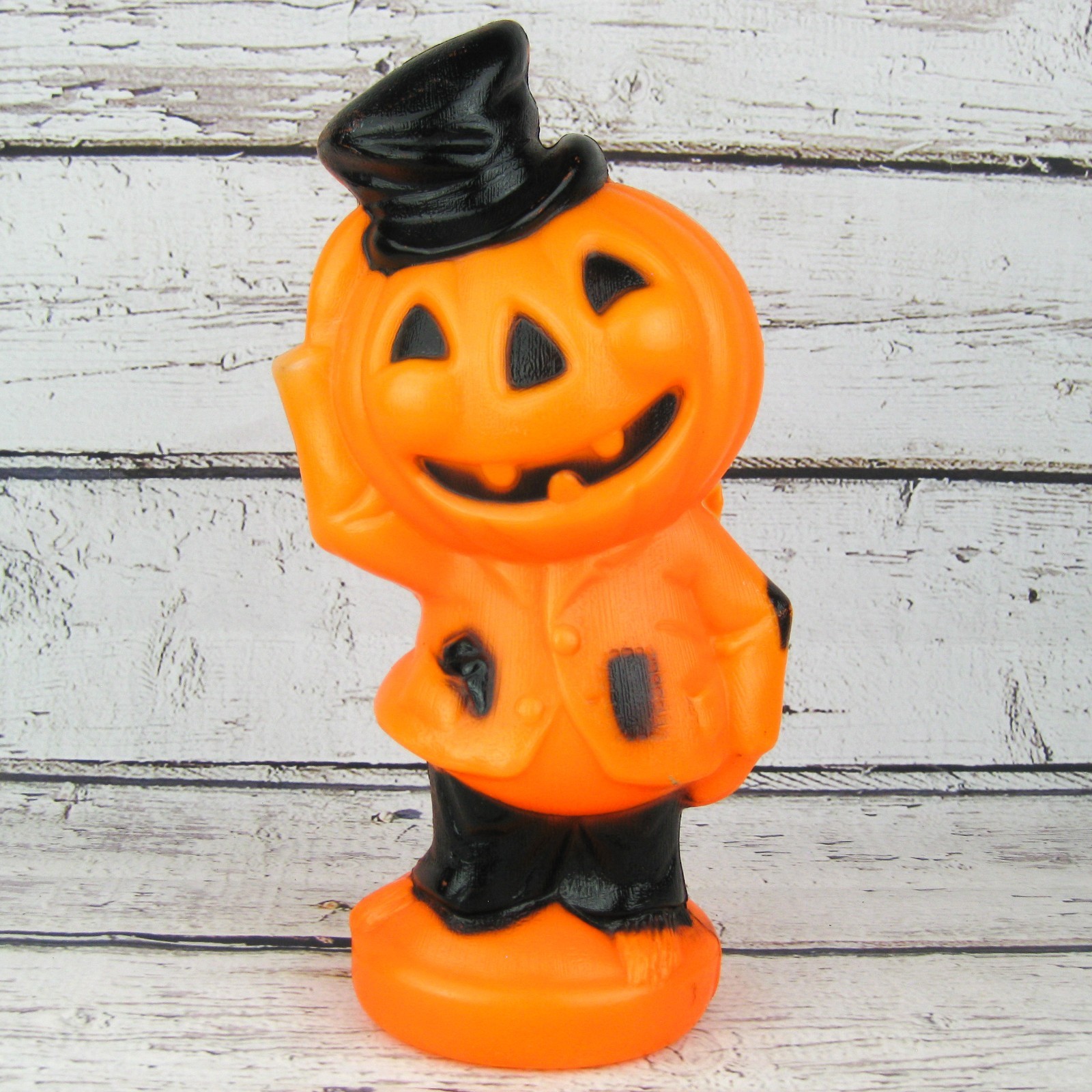 Vintage 1969 Empire Plastics Halloween Pumpkin Man 14” Blow Mold NO CORD / LIGHT