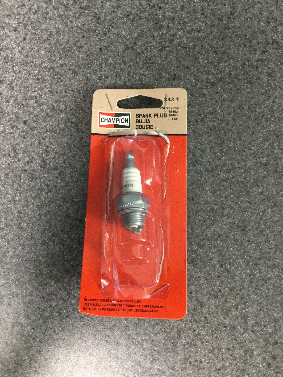 Champion Spark Plug 843-1 M22A