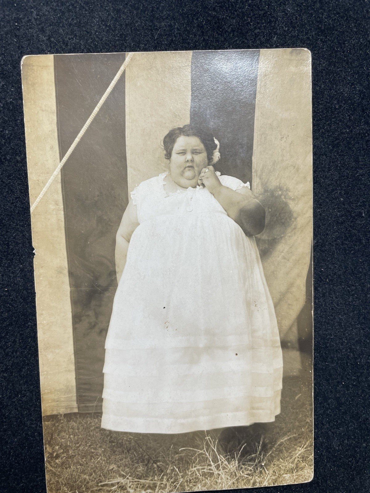 VINTAGE REAL PHOTO POSTCARD CIRCUS FAT LADY 18 YEARS OLD 535 POUNDS P119