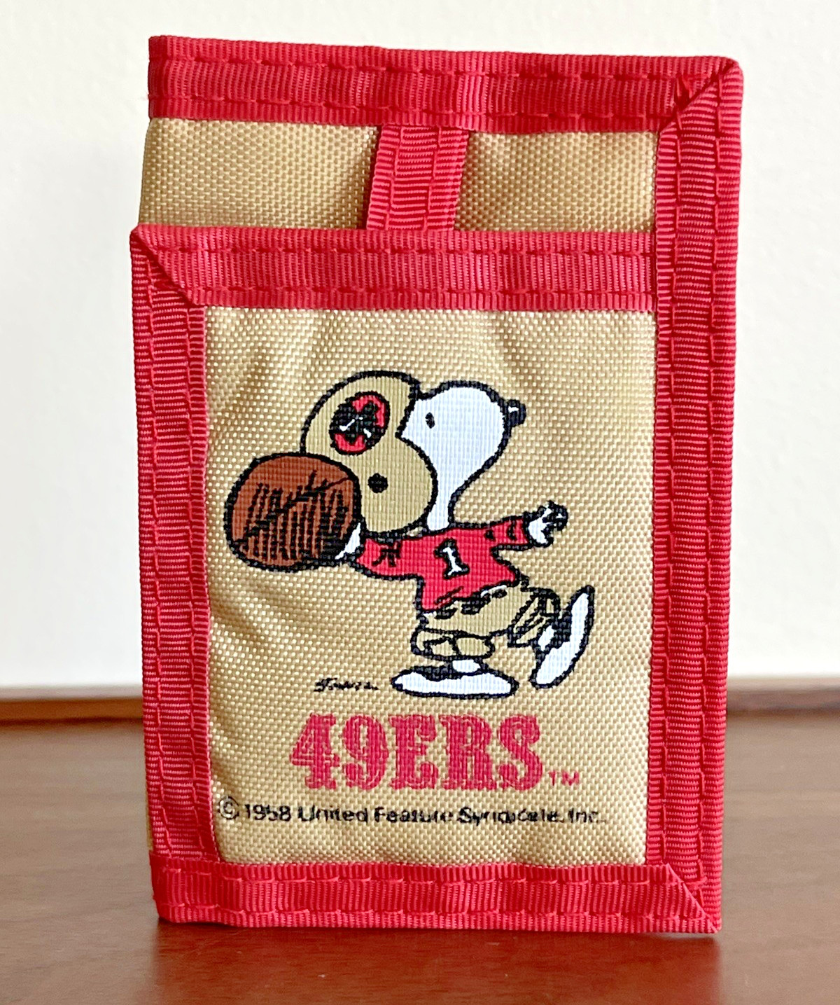 Vintage SNOOPY SF 49ers Forty Niners Wallet With KeyRing NFL Officially Licensed