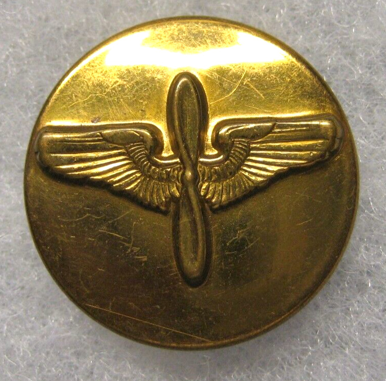 US Army Air Force Collar Disc for enlisted, ww2, clutch back