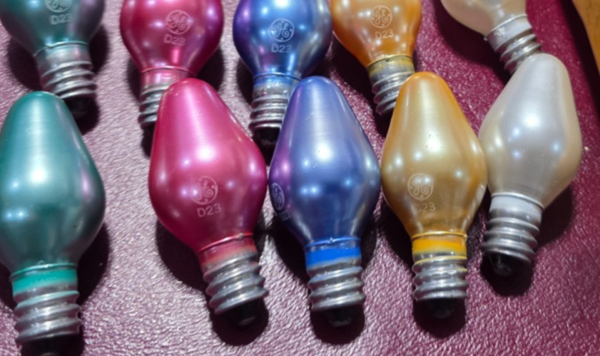 5 Vtg GE General Electric D23 Satin-Glo Christmas Light Bulbs RARE Working C-7