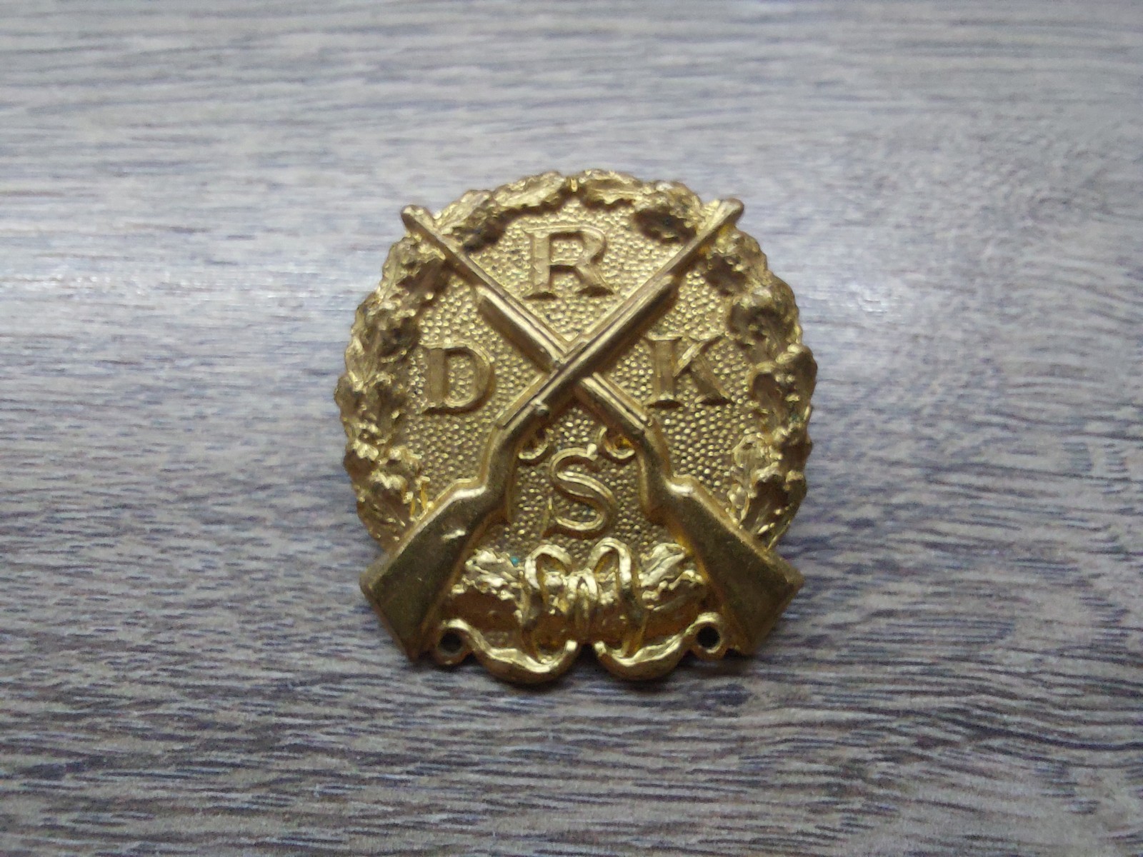 VTG 1930s German Weimar RDKS Shooting Marksman Brass Medal Badge Pin