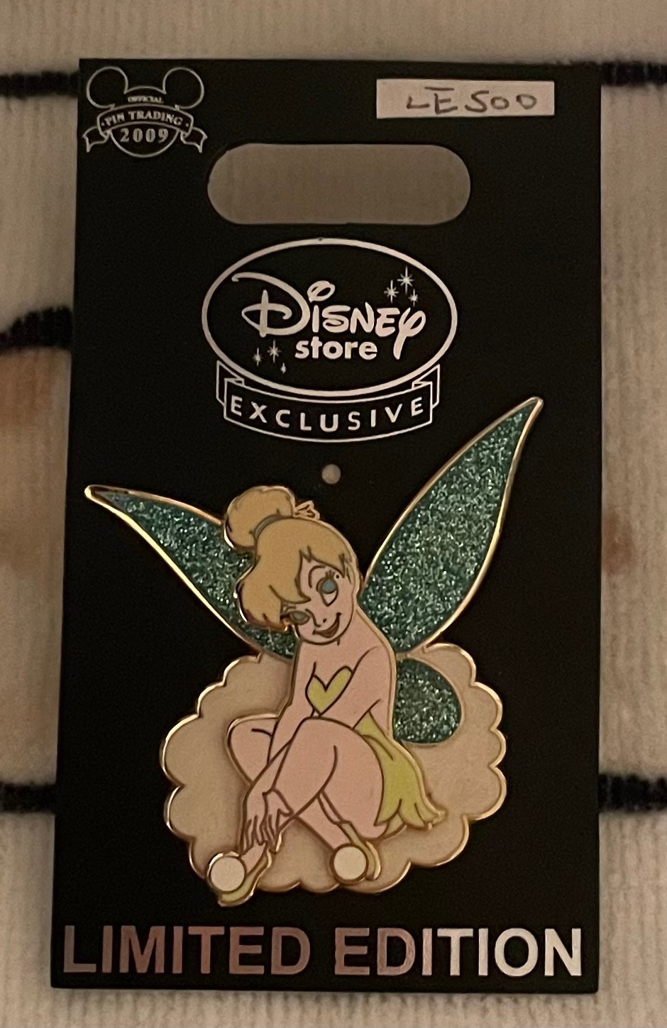 Disney Store UK Tinker Bell Sitting on Cloud 2009 Peter Pan LE Pin #68054 Rare