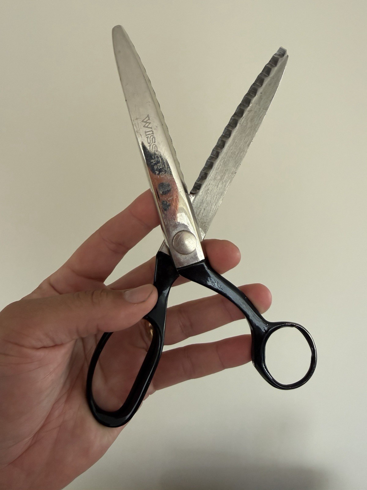 vintage wiss Pinking Shears. Zig Zag Scissors, Heavy Duty