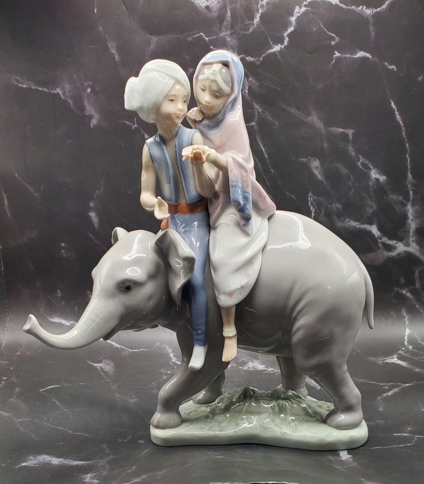 VTG 1985 Lladro Hindu Children & Elephant Handmade in Spain Porcelain Figurine