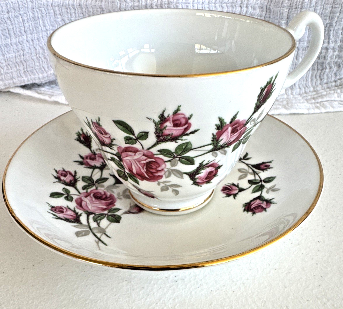 English Bone China Cup & Saucer Vintage White and Gold Pink Roses Hand Painted English Bone China Cup & Saucer Vintage White and Gold Pink Roses Hand Painted