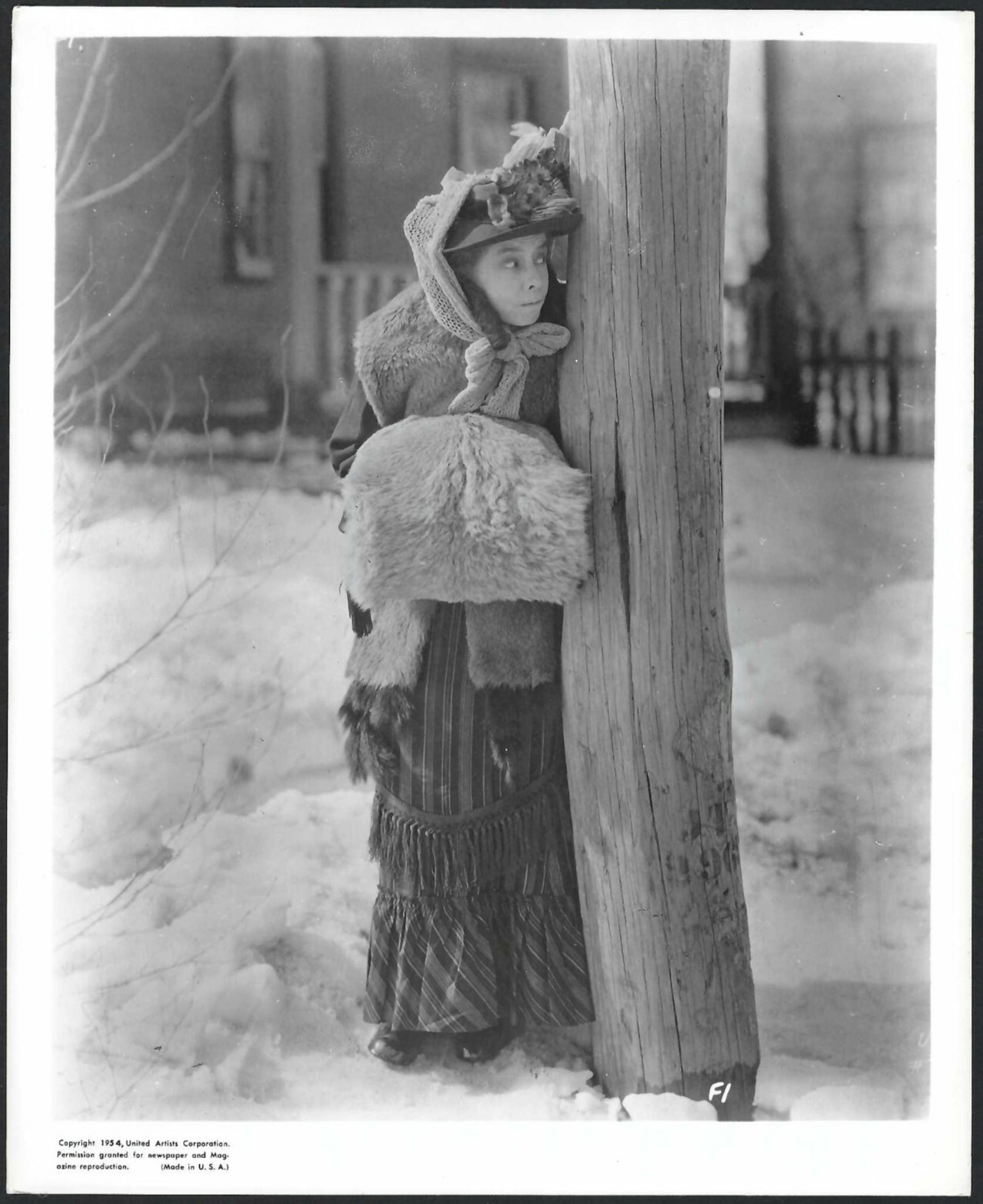 Lillian Gish VINTAGE ORIGINAL PHOTO HOLLYWOOD ACTRESS 1954 STUNNING MOVIE SCENE