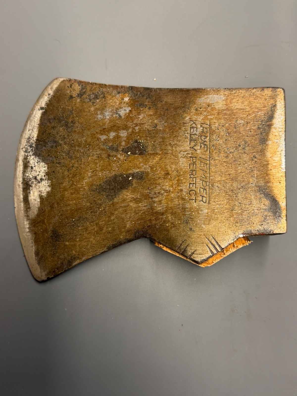 True Temper Kelly Perfect Vintage Axe Head - (H1) True Temper Kelly Perfect Vintage Axe Head - (H1)