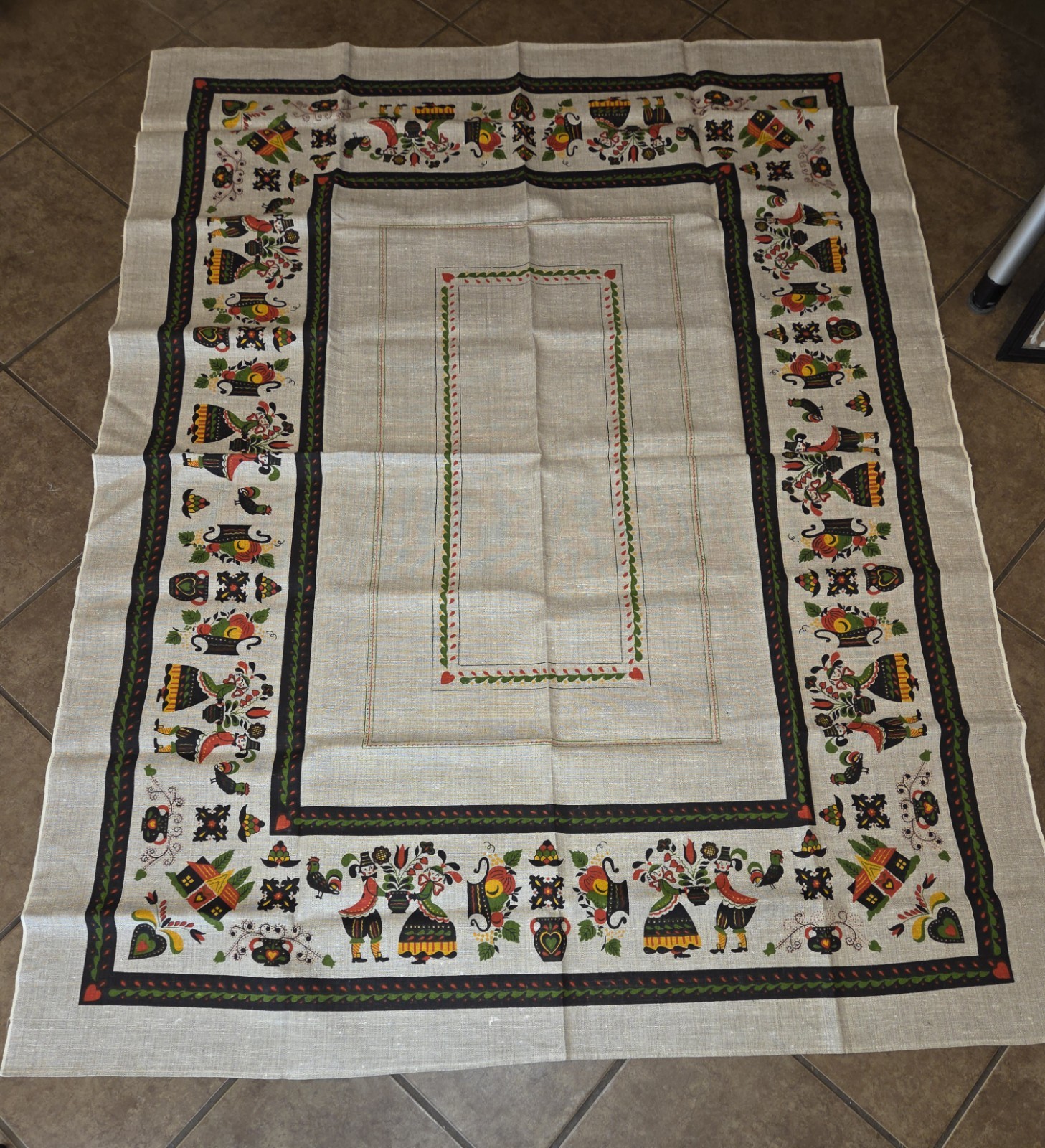 Vintage Pennsylvania Dutch Rectangular Tablecloth 67”x51” Linens Farmhouse Amish Vintage Pennsylvania Dutch Rectangular Tablecloth 67”x51” Linens Farmhouse Amish