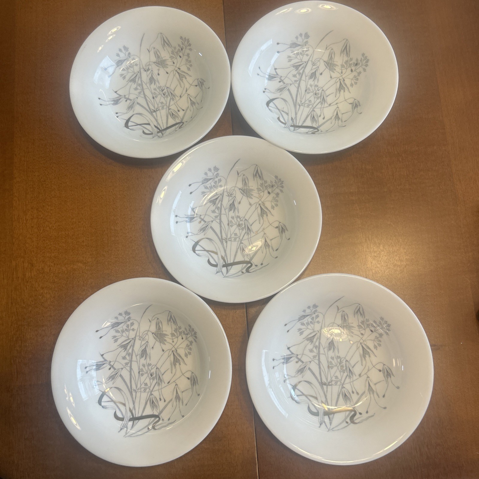 Wedgwood Wild Oats Set of 5 Soup Bowls Fine Bone China Made In England 8” Wedgwood Wild Oats Set of 5 Soup Bowls Fine Bone China Made In England 8”