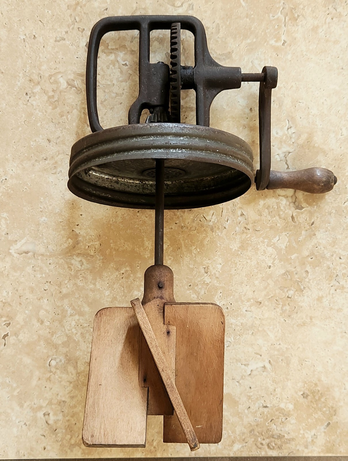 Antique Dazey Churn & MFG Co (No.83) Butter Churn with Paddles - Great Condition