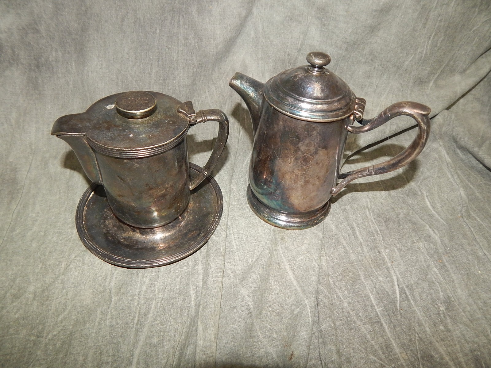 Vintage 1940\'s New York Central Railroad Silver Syrup & Indivdual Tea Pot