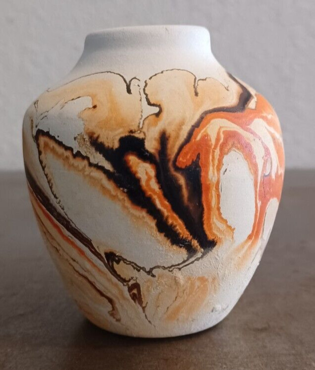Nemadji Clay Pottery Vase Different Shades Of Orange & Brown 3.2