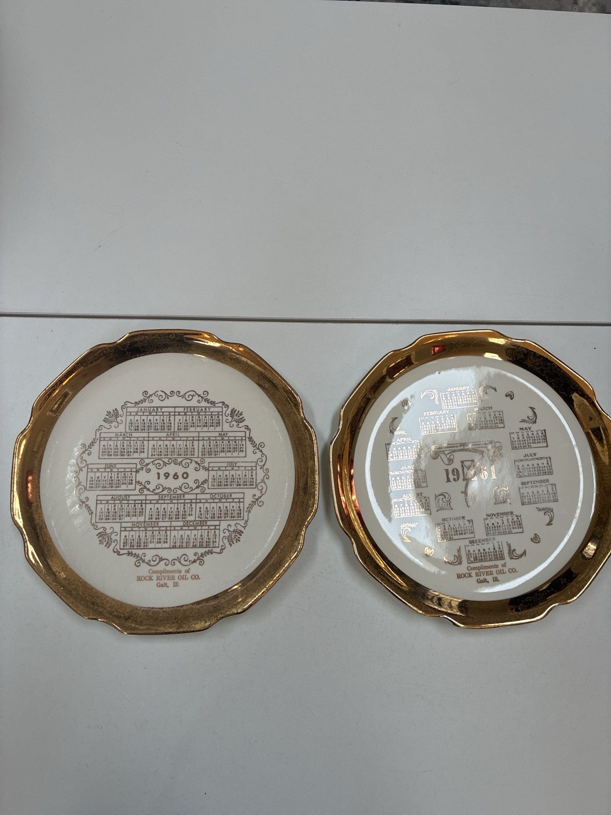 Rock River Oil Galt IL 1960 1961 Calendar Plates Sabina 22K Gold