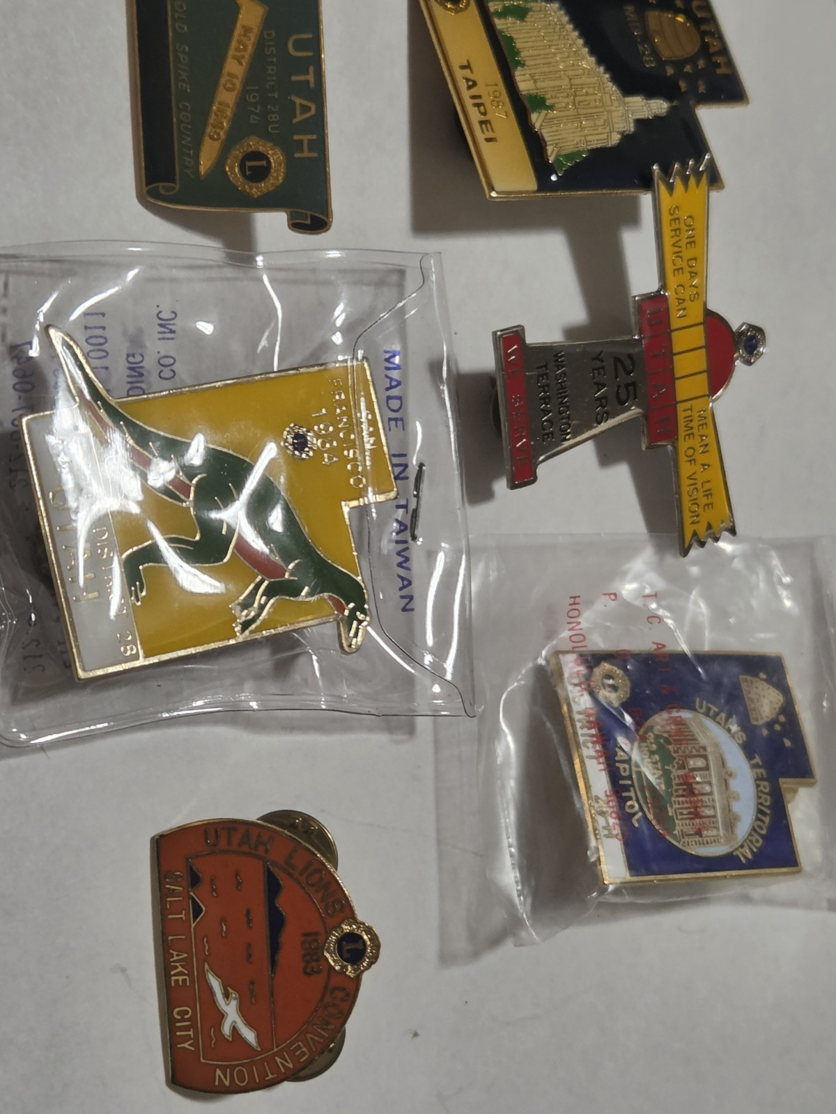 Vintage Lions Club Pins Lot 6 Utah District 28U - Dinosaur 1984 Taipei 1987 Salt