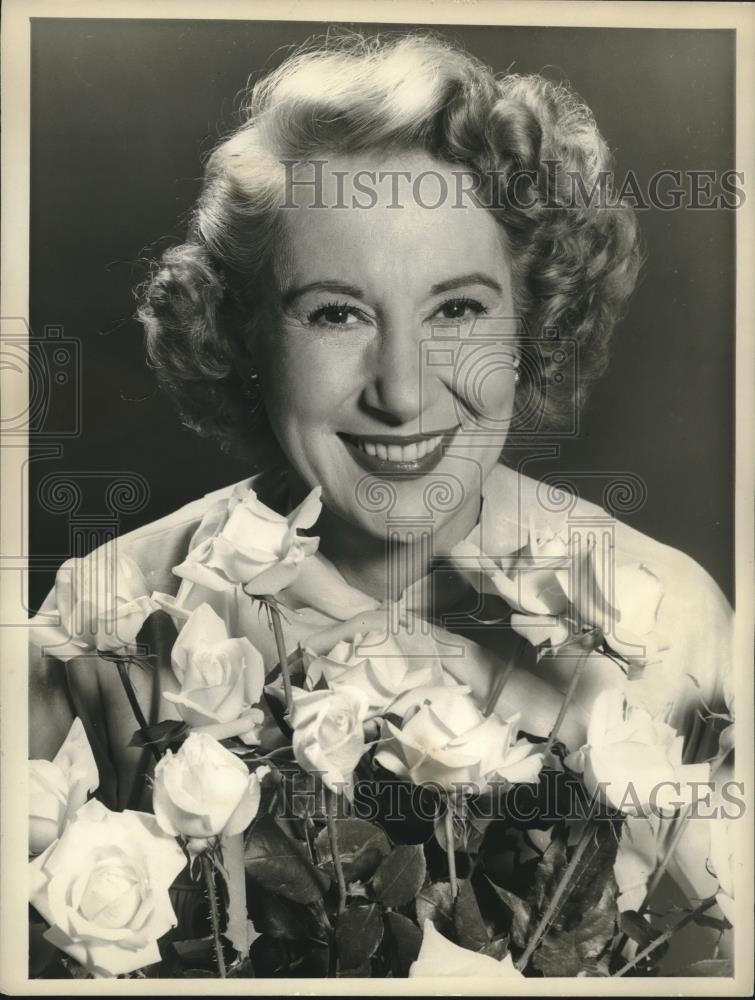 1957 Press Photo Arlene Francis, editor-in-chief of NBC-TV\'s\ 1957 Press Photo Arlene Francis, editor-in-chief of NBC-TV\'s\