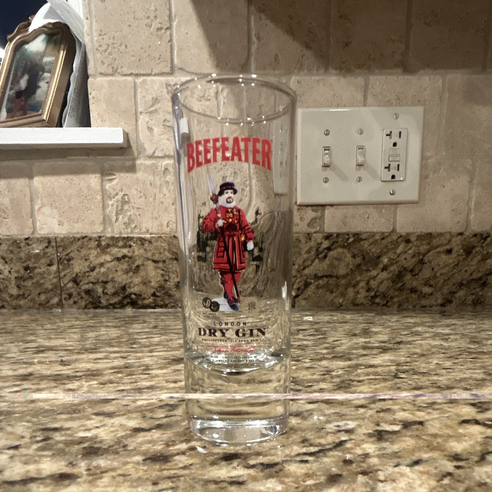 Beefeater London Dry Gin Rocks Whiskey Glass