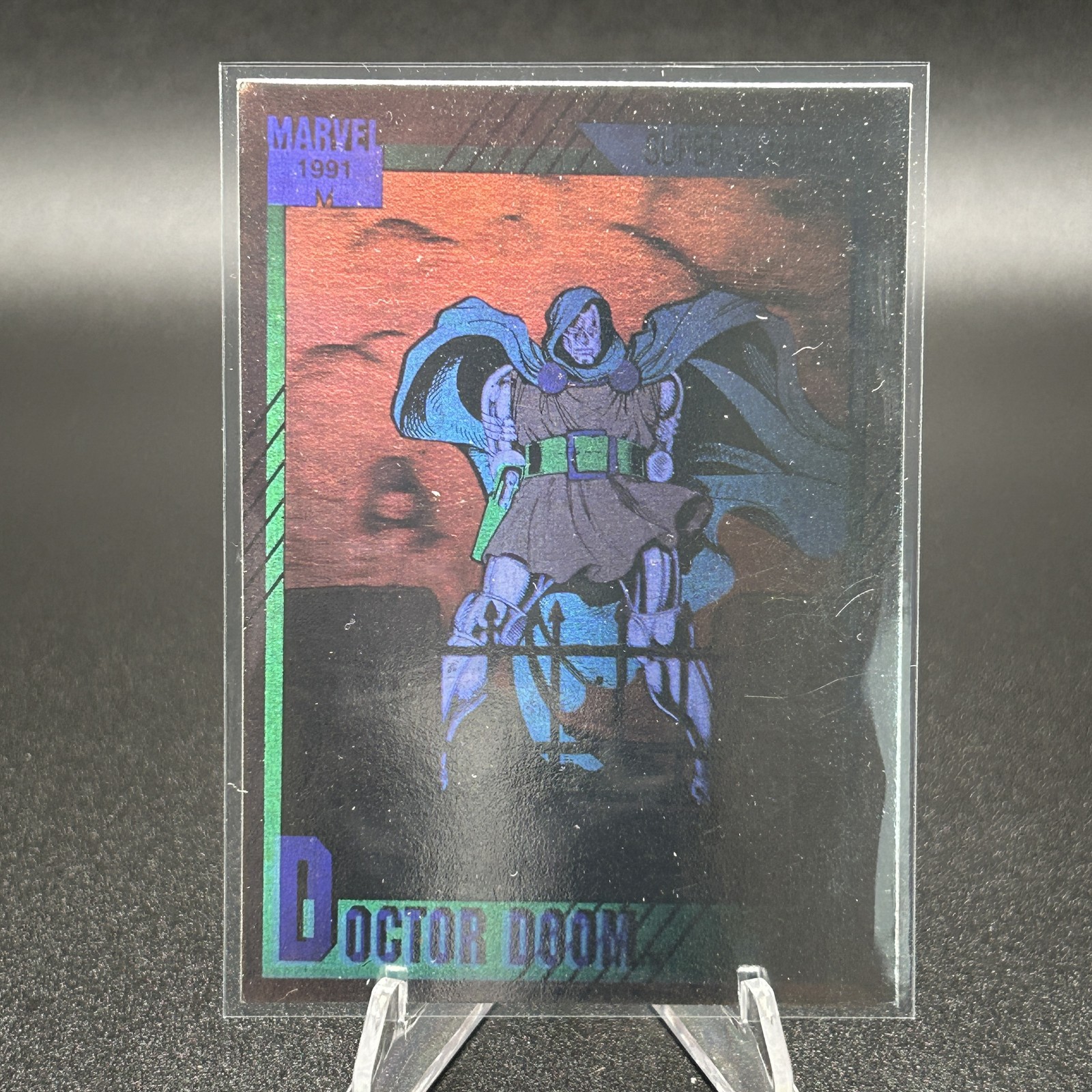 1991 Marvel Super-Villains Doctor Doom #H-4 Hologram Dented Corner EX