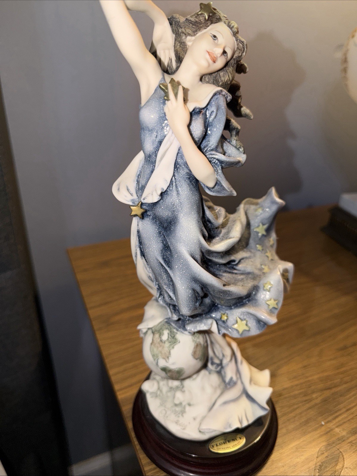 Mint Condition - GIUSEPPE ARMANI - “Celeste” 1302C-Figurine Of The Year 2000-12” Mint Condition - GIUSEPPE ARMANI - “Celeste” 1302C-Figurine Of The Year 2000-12”