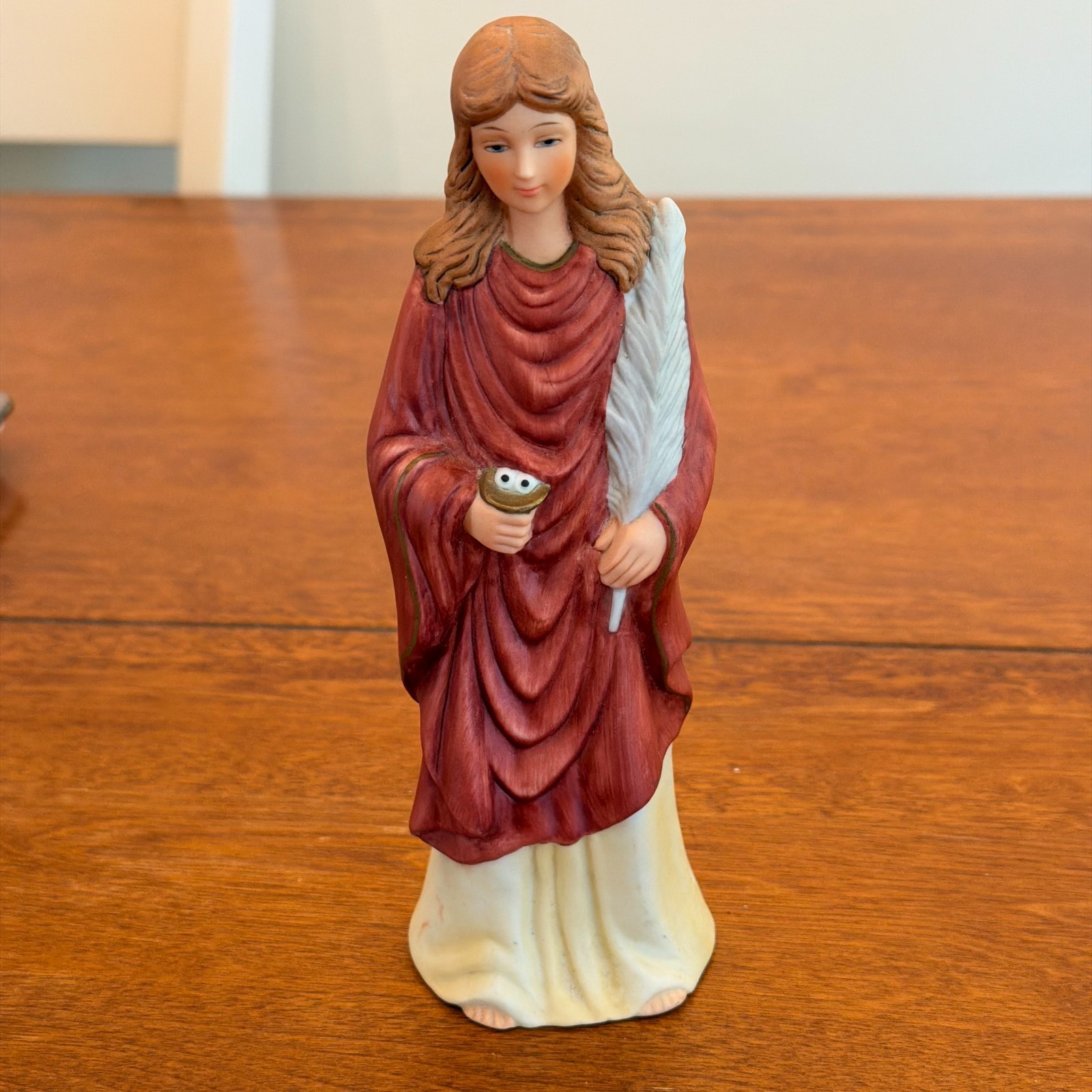 Vintage 1983 Religious Classics Columbia St. Lucy of Syracuse Figurine 7\