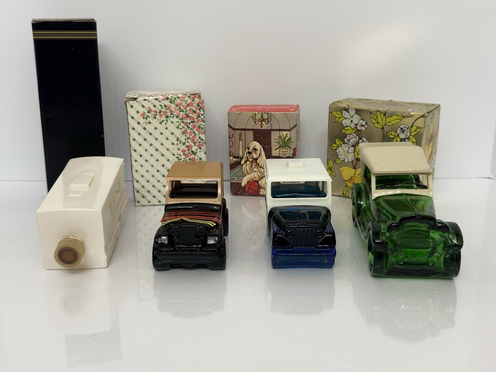 Vtg Avon Cologne Decanter 8 Pc Lot 7 full Winnebago Jeep Maxwell Cat Bird Boxed
