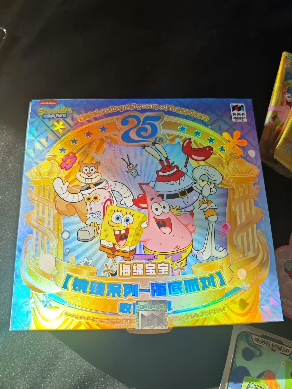 SpongeBob SquarePants 25th Anniversary VANLUCK Collectible Trading Card Box New