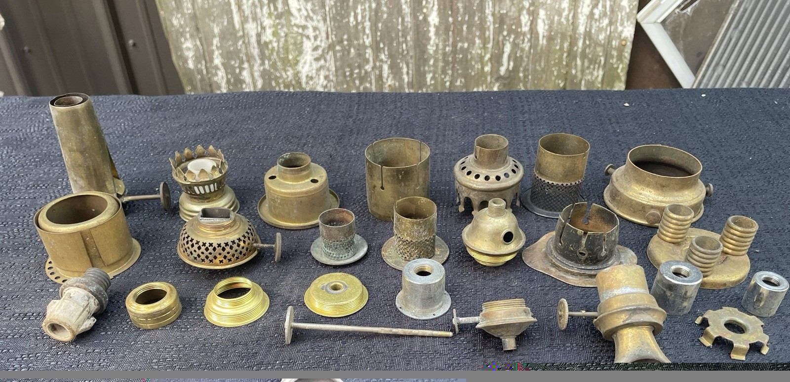 Lot Assorted Antique Oil Lamp Burners & Parts Brass Kerosene Burner Top Wick Lot Assorted Antique Oil Lamp Burners & Parts Brass Kerosene Burner Top Wick