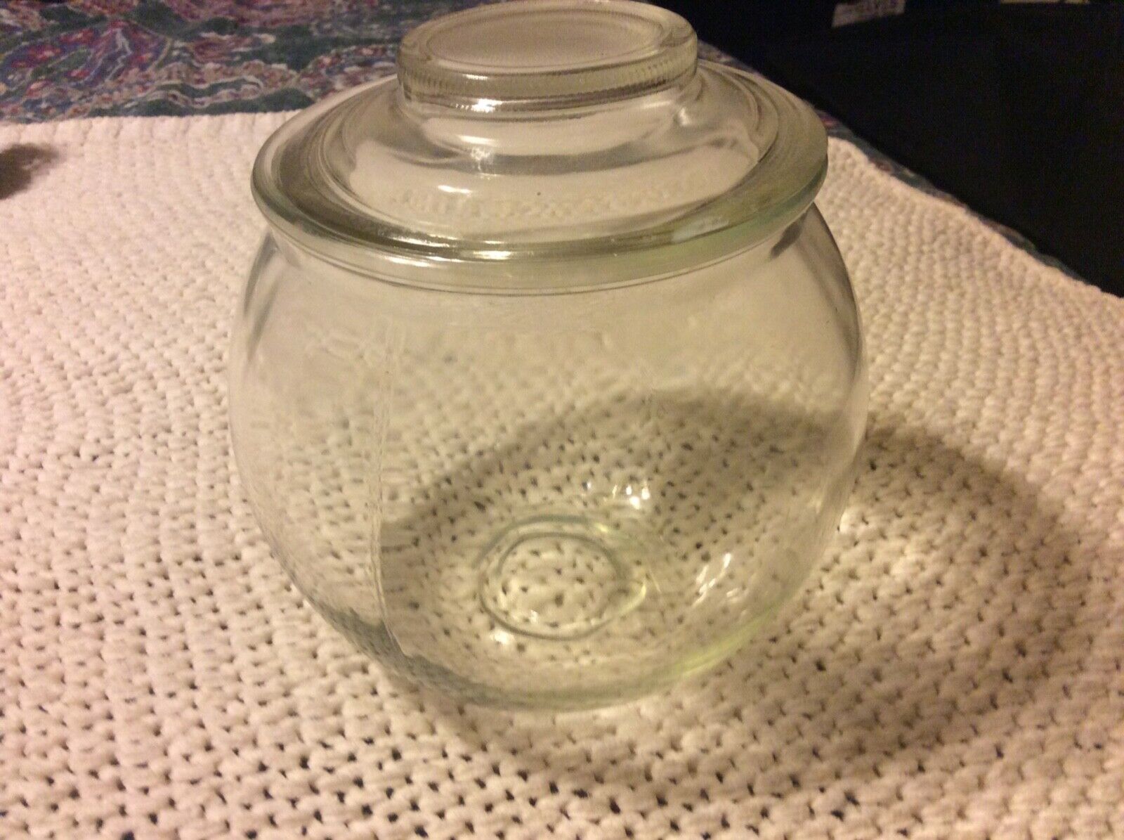 Vintage Clear Glass Display Cookie Candy Cracker Jar 7 5 /8 “ With Lid