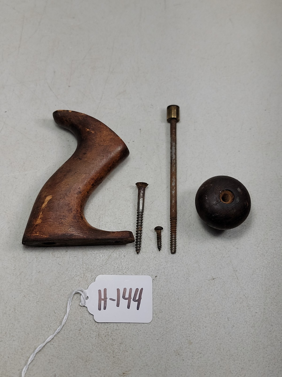 Vtg Stanley No 127 Transitional Wood Plane Handle Tote Knob & Hardware H144 Vtg Stanley No 127 Transitional Wood Plane Handle Tote Knob & Hardware H144