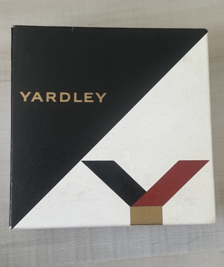 NEW VTG Yardley 4 1/8 oz After Shave Lotion & 3 1/4 oz Invisible Talc Gift Set