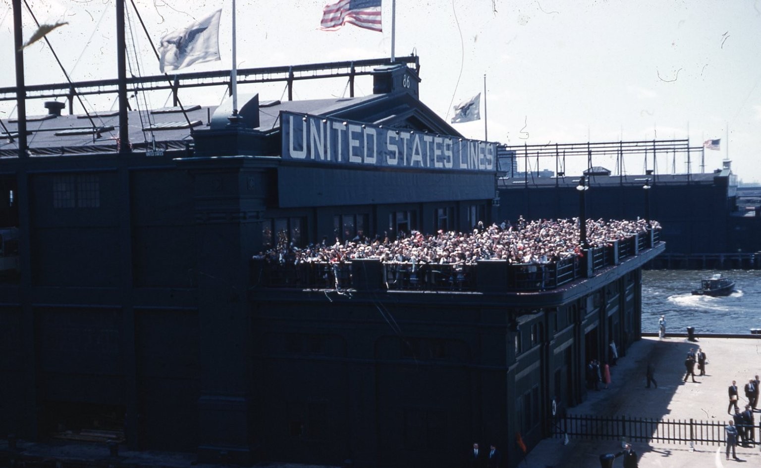 sl46 Slide 1958 UNITED STATES LINES Pier 86 NYC Crowd Ocean Liner 610a sl46 Slide 1958 UNITED STATES LINES Pier 86 NYC Crowd Ocean Liner 610a