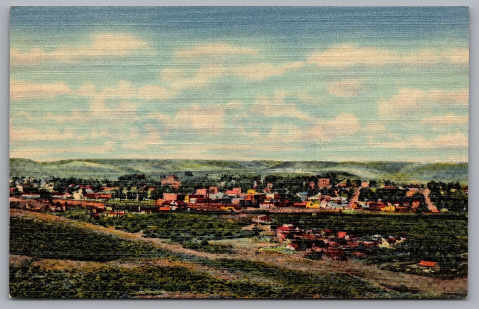 Panoramic View of Kemmerer, WY. Vintage Liene Postcard