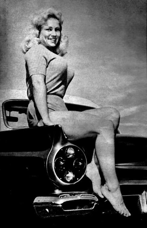 Early Burlesque Actress VIRGINIA BELL Pin up Picture Poster Photo 24x36