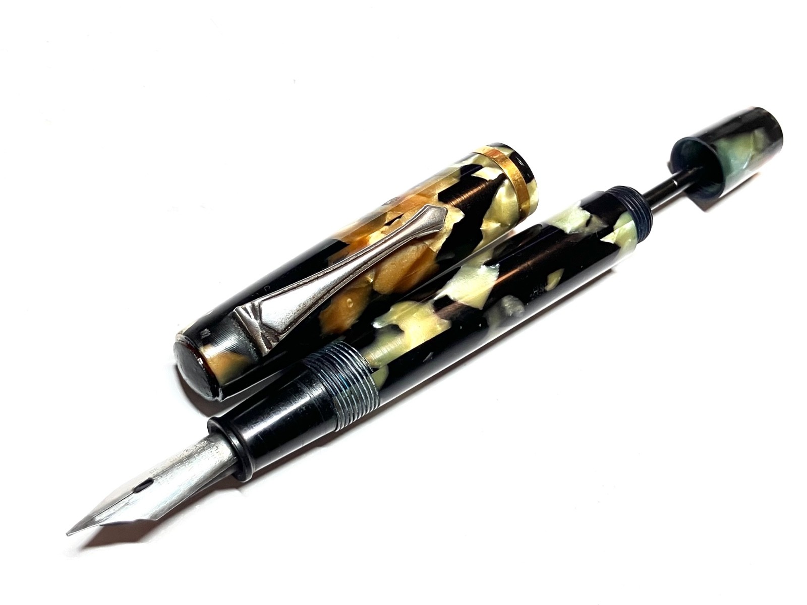 Japanese vintage celluloid ink shot off fountain pen  12.5cm