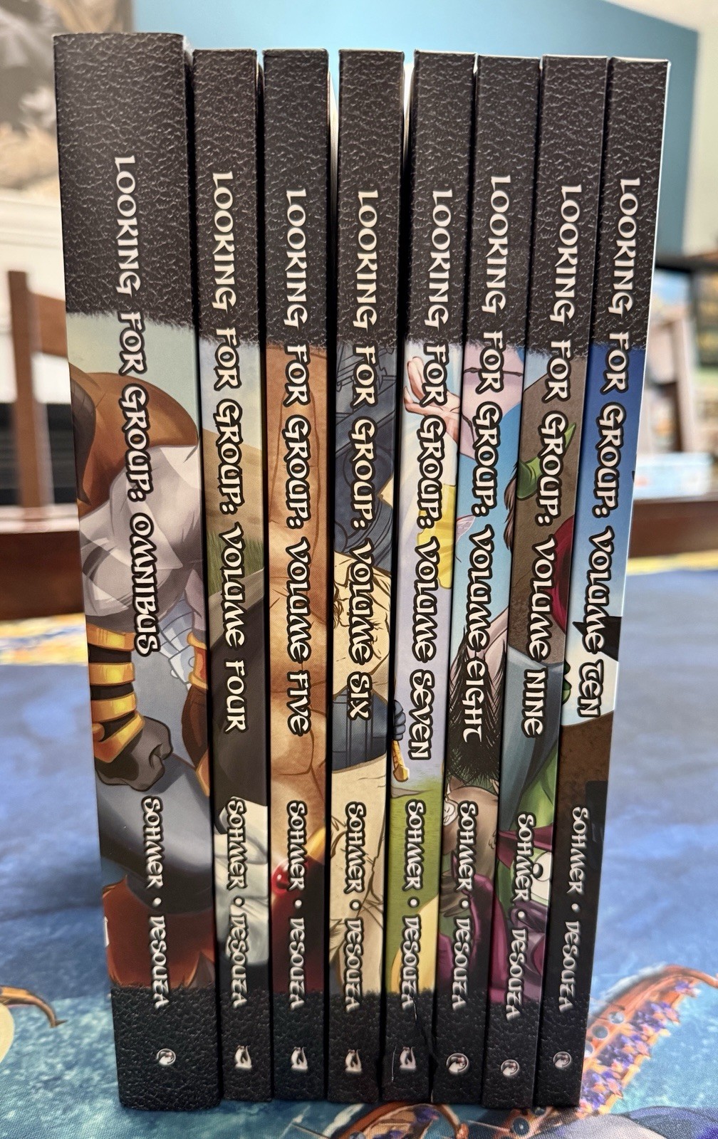 Looking for Group Omnibus 1 and Vol 4-10 Signed by Author with Goodnight Sooba