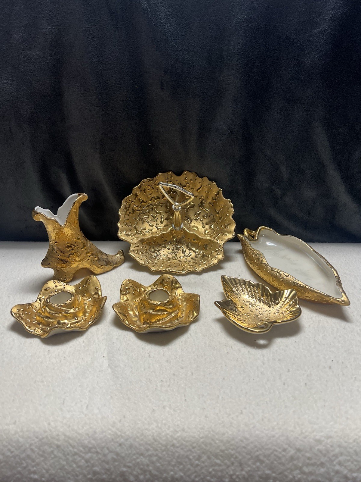 VTG Weeping Gold Collectibles(Divied Dish/Leaf/Boot/Trinket Tray/Candle Holders)