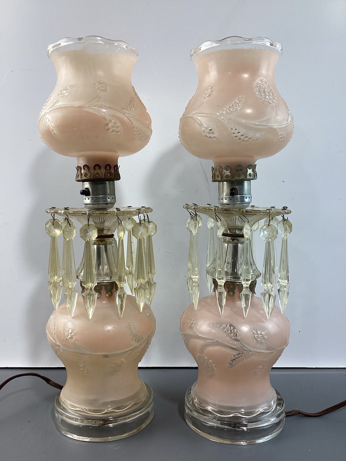 Vintage Two Leviton Boudoir Hurricane Table Lamps Pink Frosted Floral Glass