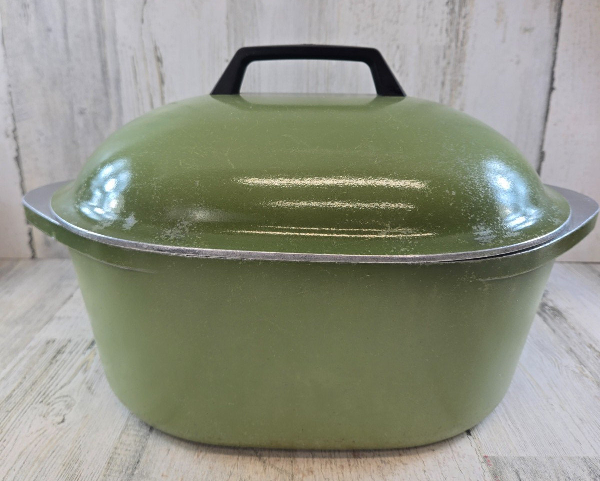 Club Cookware Aluminum Oval Roaster Dutch Oven Avocado Green With Lid