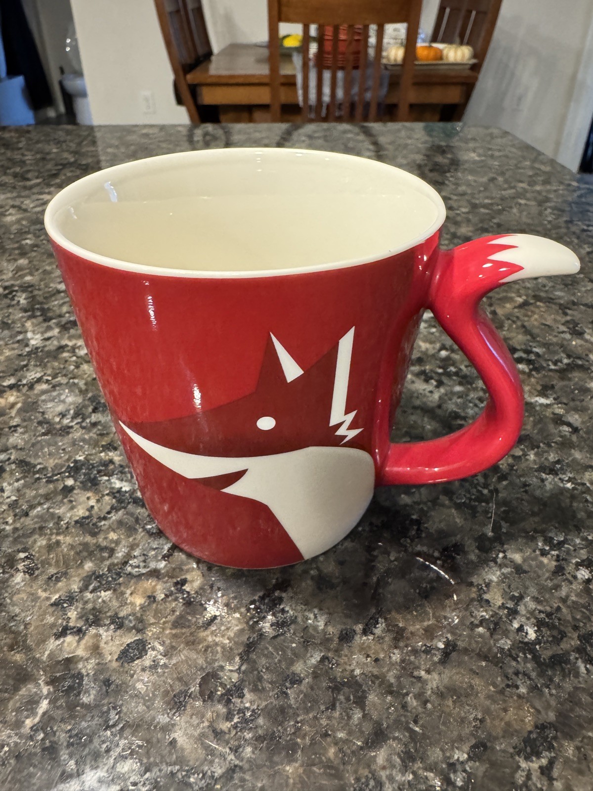 Starbucks 2012 Fox Mug – Tail Handle – Red & White  16 oz  EUC