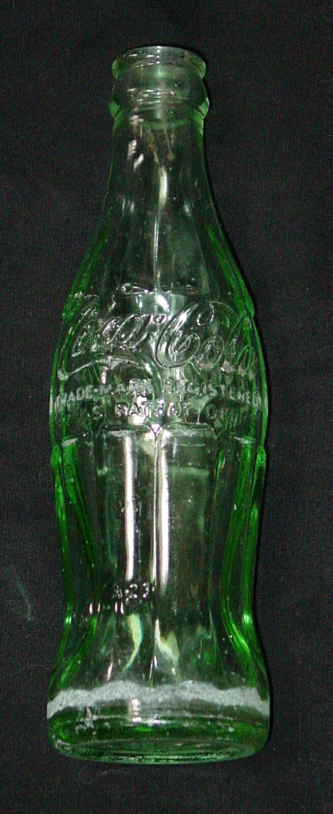 VINTAGE 1963 COCA-COLA EMBOSSED GREEN BOTTLE - 6 1/2 oz- ODD MARKING VON BOTTOM