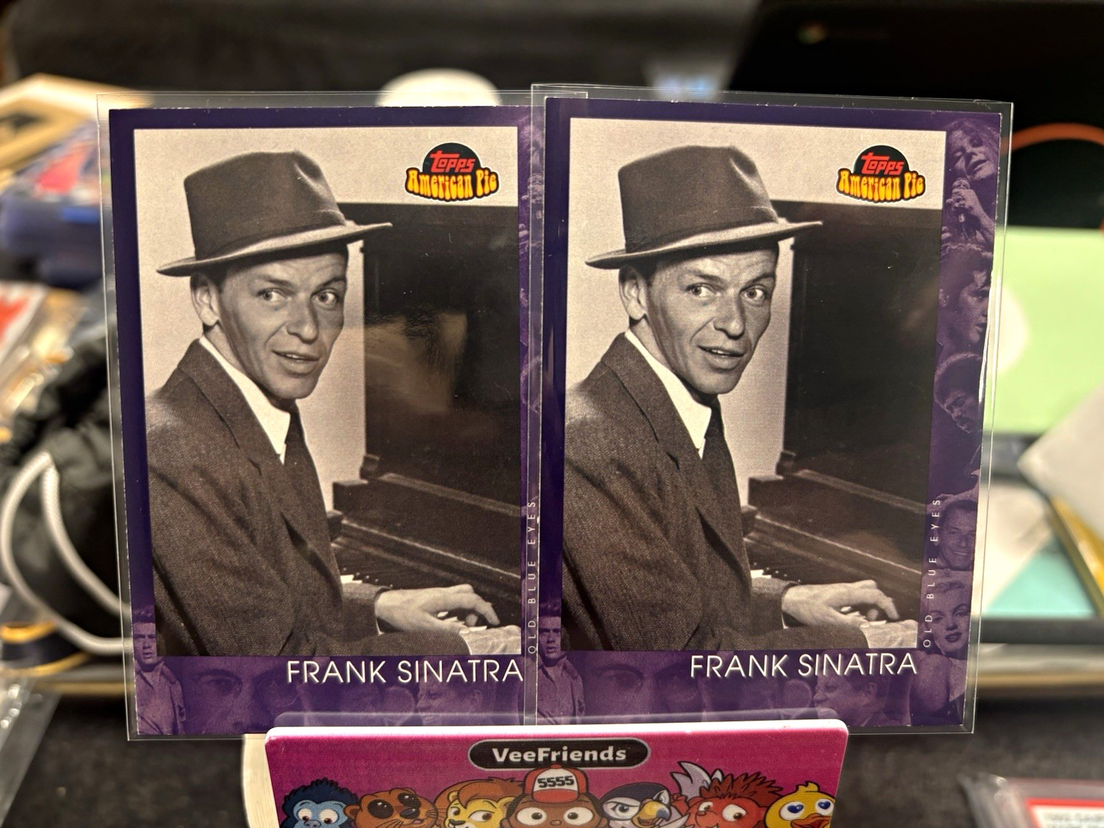 Topps American Pie Frank Sinatra Ol\' Blue Eyes 2001 #149 Lot (2)