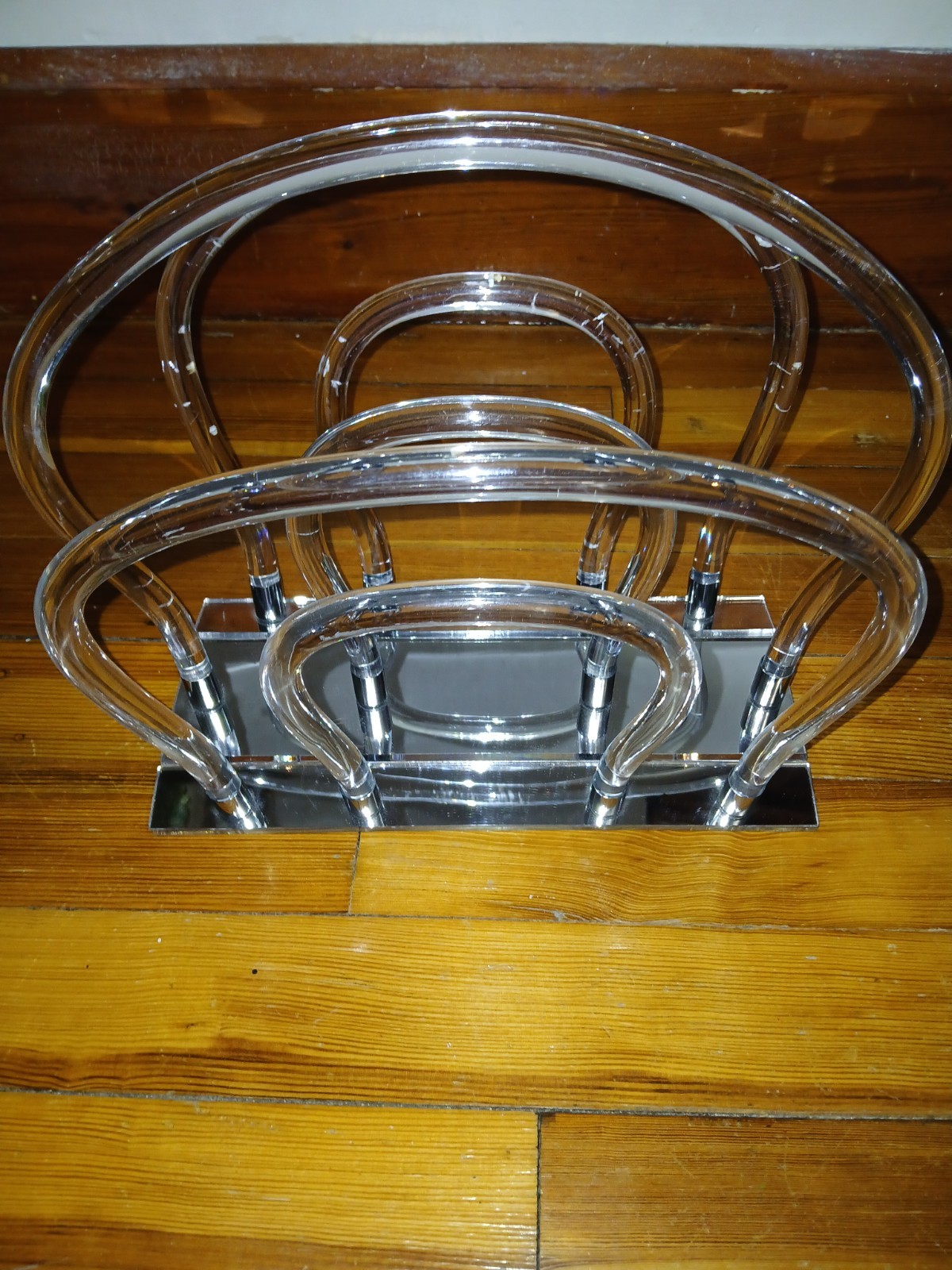 Mid Century Lucite Magazine Rack Dorothy Thorpe